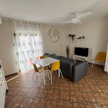 Apartamentos Mareabeach 托雷莫利诺斯 外观 照片